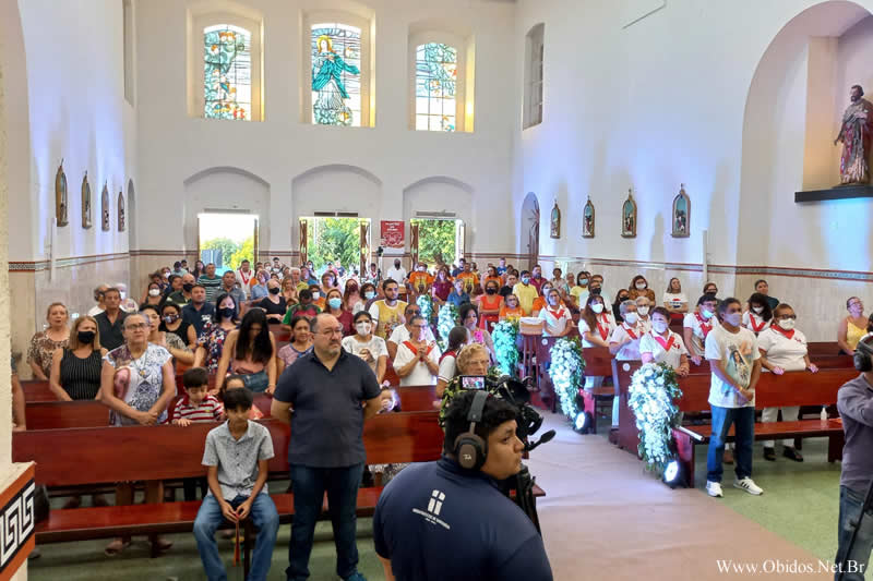 Imagem de Sant´Ana se despede de Santarém e chega a Óbidos
